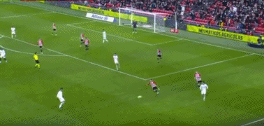 费城人队凭借哈珀的带伤出战，一路爆冷杀入世界大赛